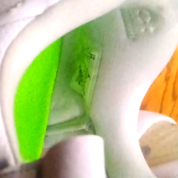 Jordan flight pure💵💸💰 White Silver - Picture 5 of 8